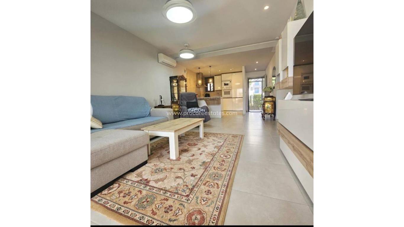 Verkoop - Appartement - Guardamar del Segura - Urbanizaciones