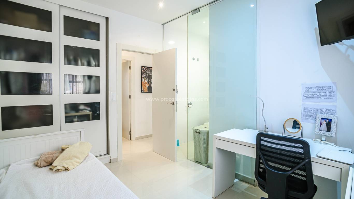 Verkoop - Appartement - Guardamar del Segura