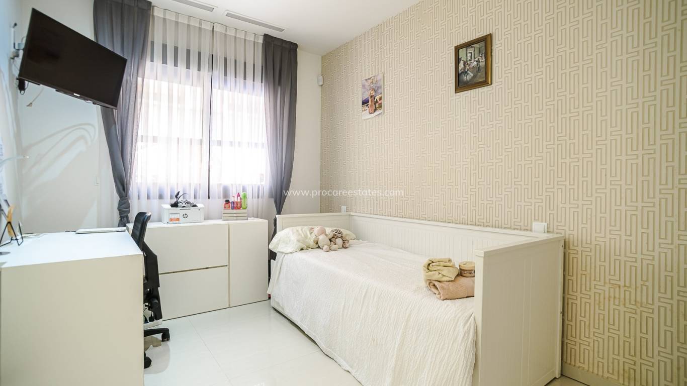 Verkoop - Appartement - Guardamar del Segura