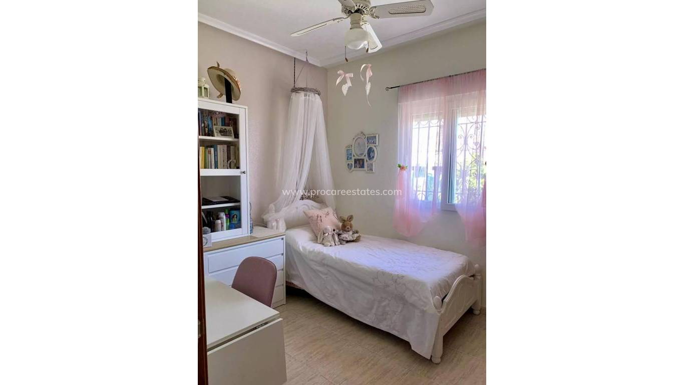 Verkoop - Appartement - Los Montesinos - Pueblo 8