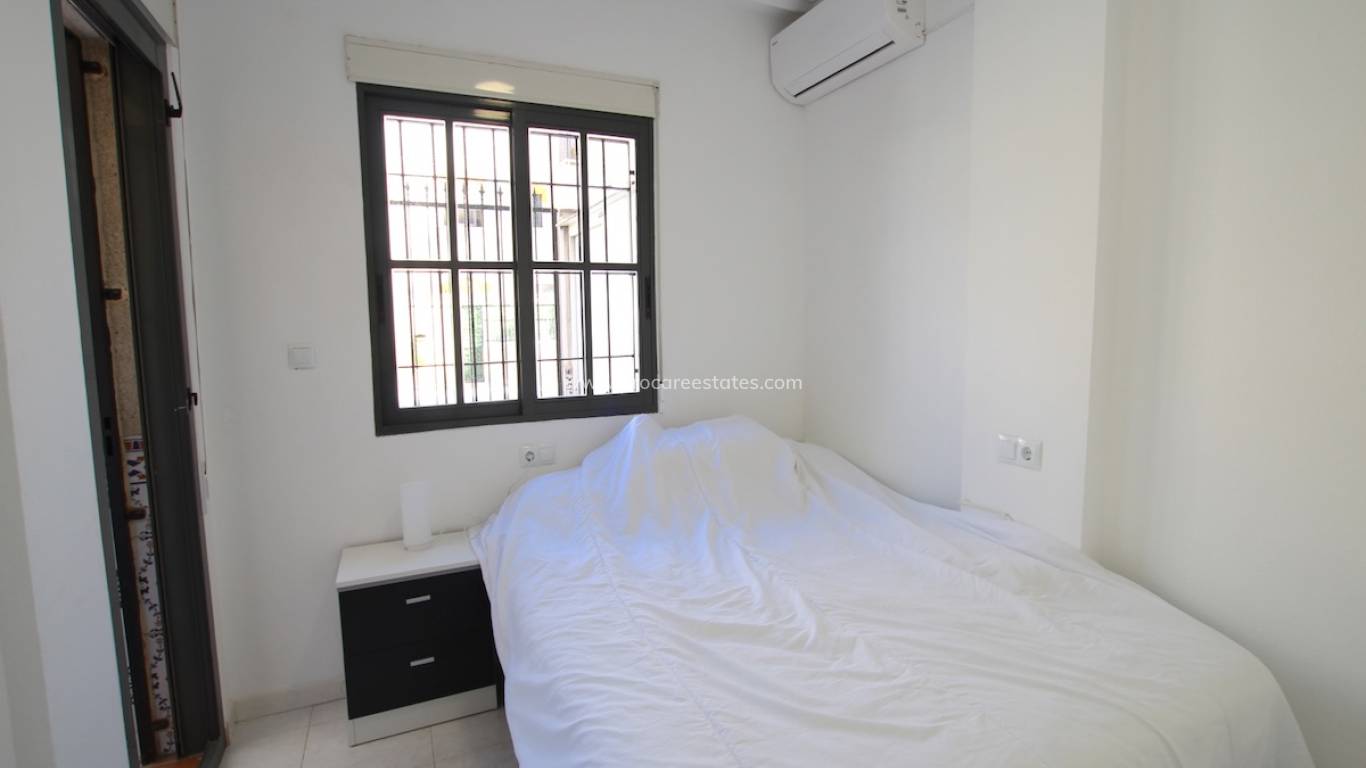 Verkoop - Appartement - Orihuela Costa - Punta Prima