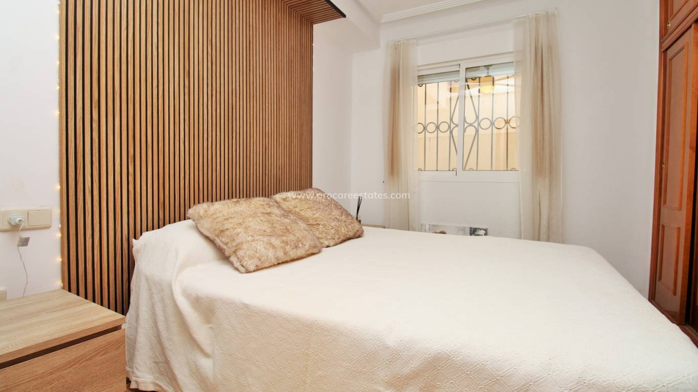 Verkoop - Appartement - Orihuela Costa - Punta Prima