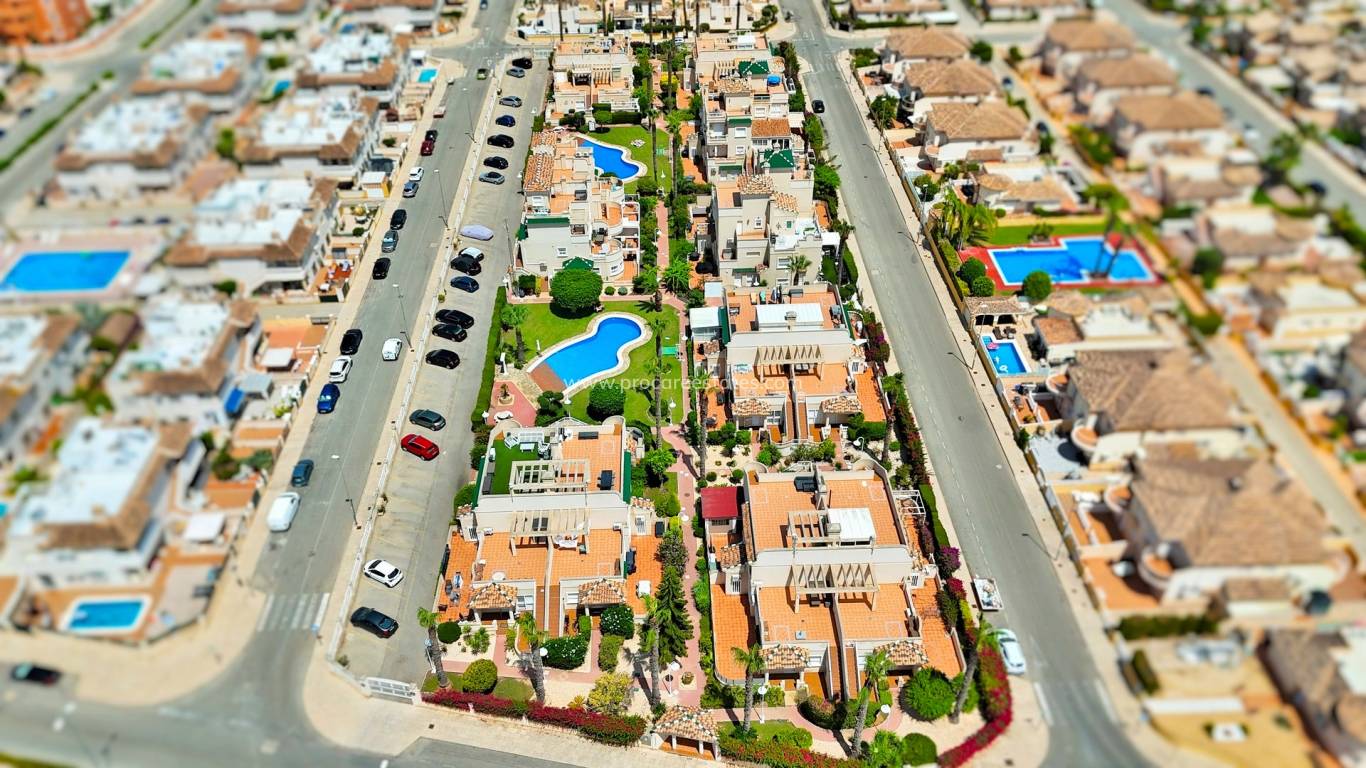 Verkoop - Appartement - Orihuela Costa - Villamartin