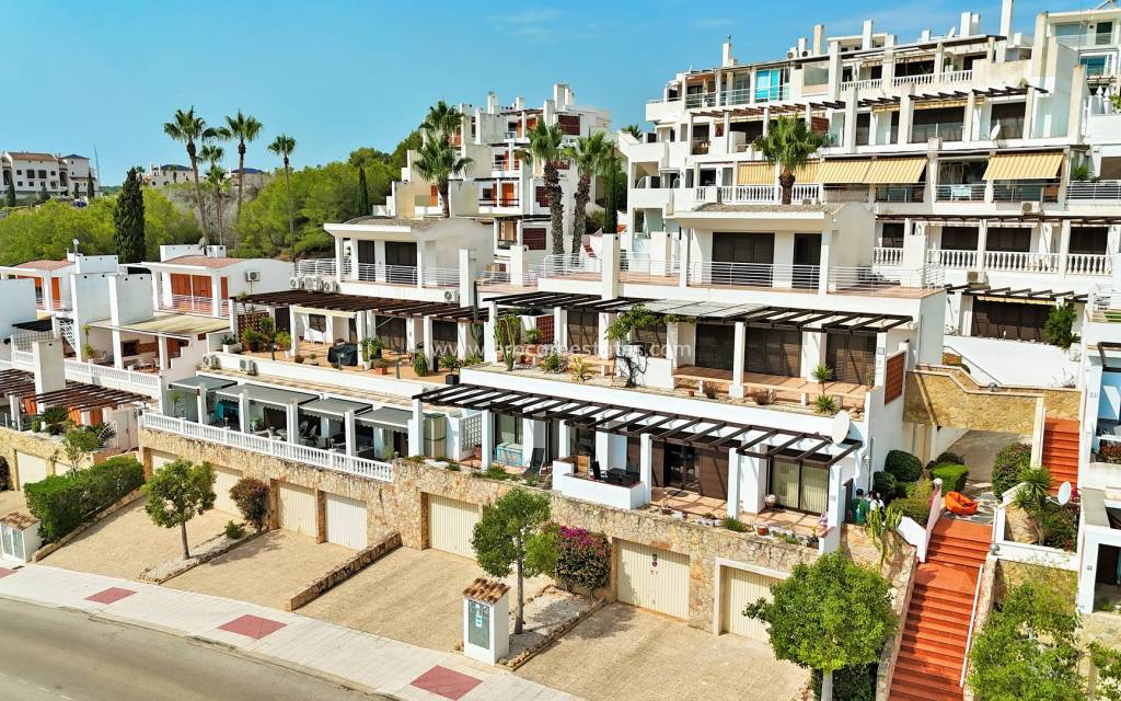 Verkoop - Appartement - Orihuela Costa - Vistabella Golf