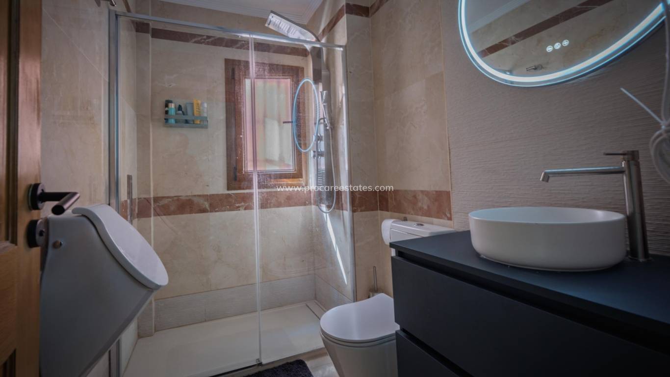 Verkoop - Appartement - Orihuela Costa - Vistabella Golf