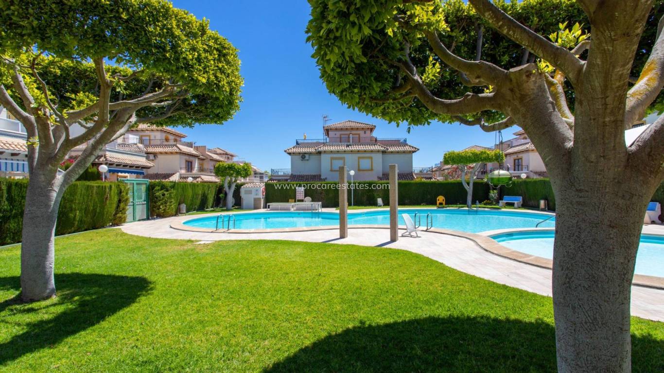 Verkoop - Appartement - Orihuela - Orihuela Ciudad