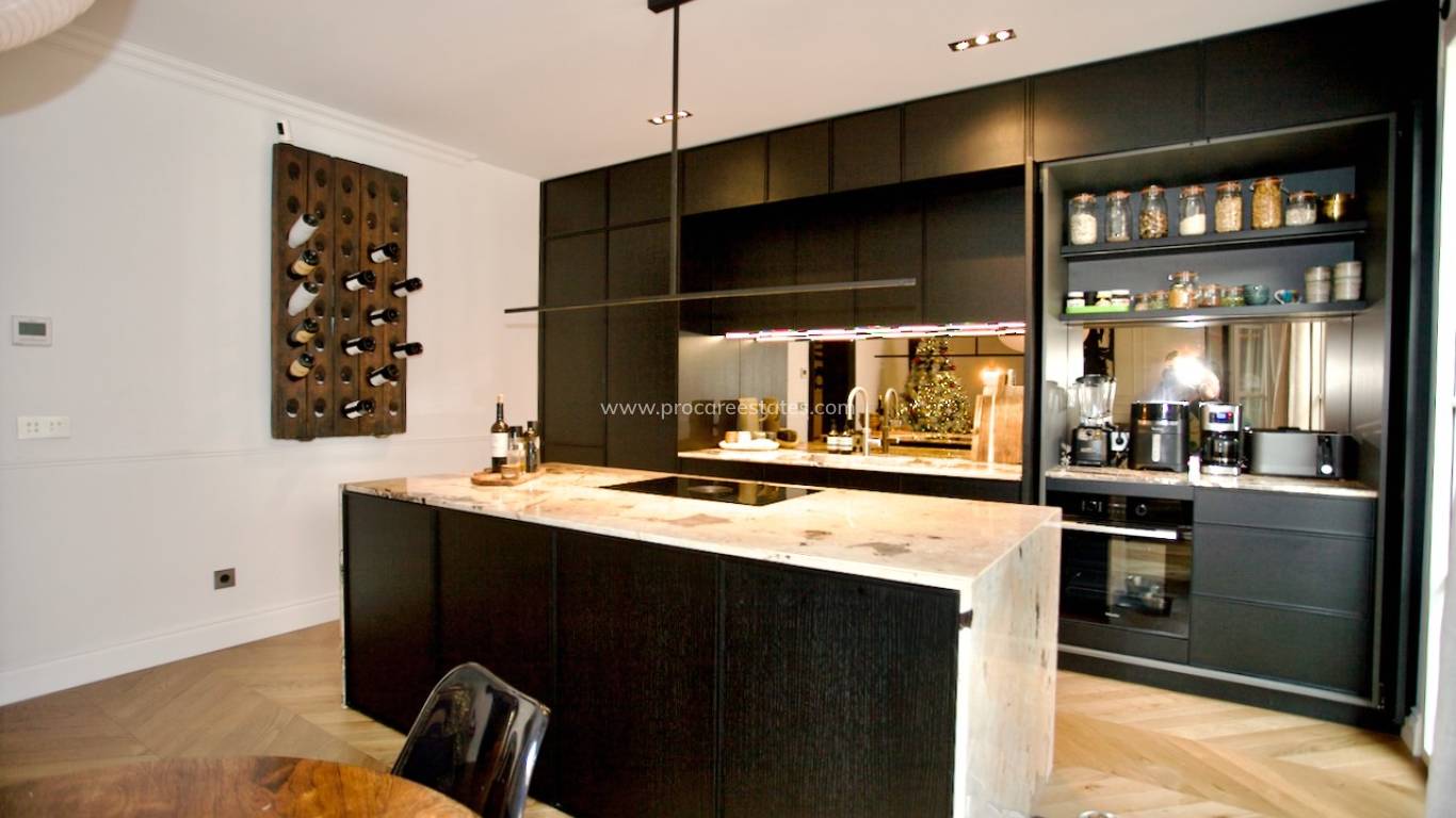 Verkoop - Appartement - Palma - Centre