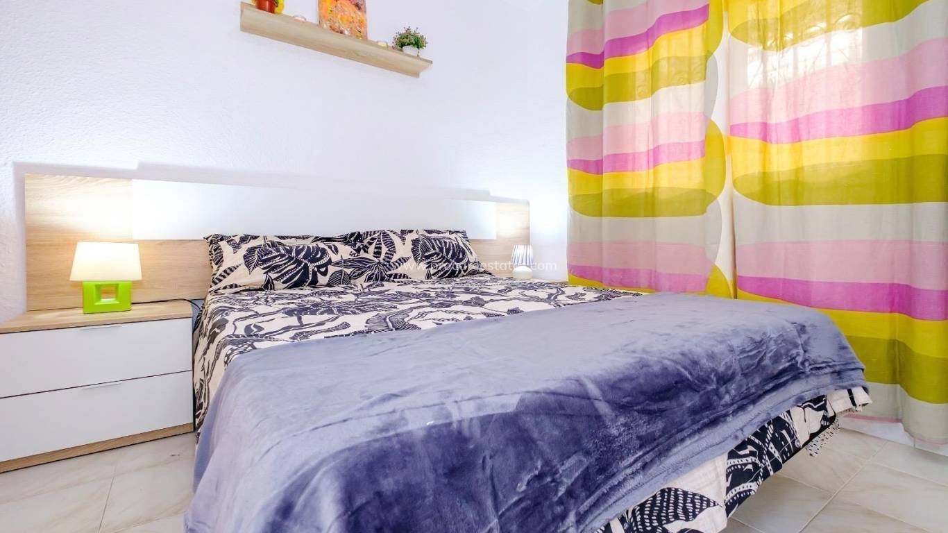 Verkoop - Appartement - Torrevieja - Acequion