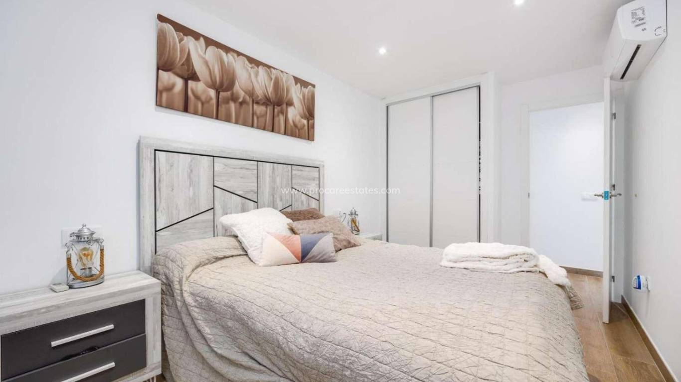 Verkoop - Appartement - Torrevieja - Acequion