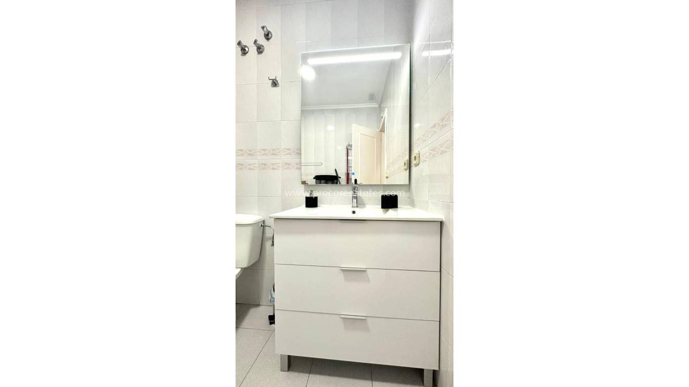 Verkoop - Appartement - Torrevieja - Acequion