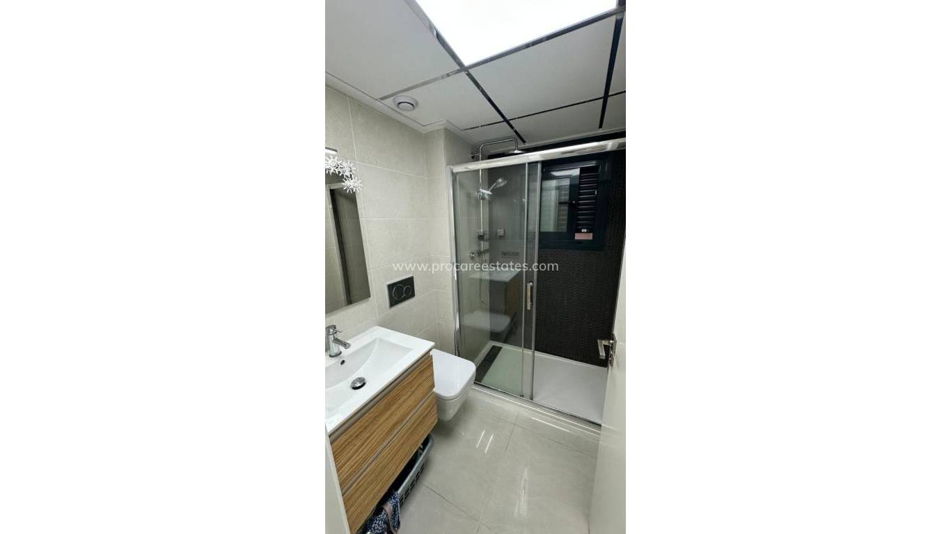 Verkoop - Appartement - Torrevieja - Calas Blancas