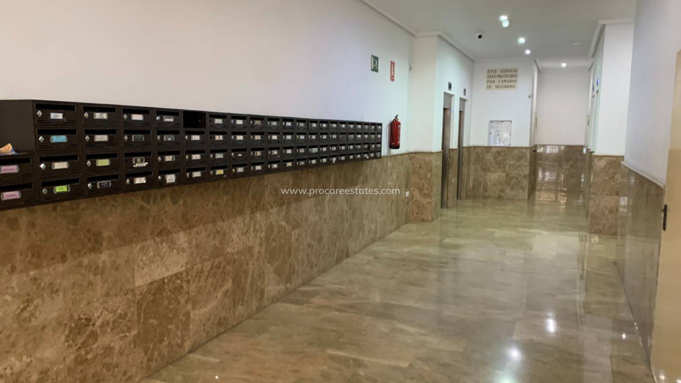 Verkoop - Appartement - Torrevieja - Centro