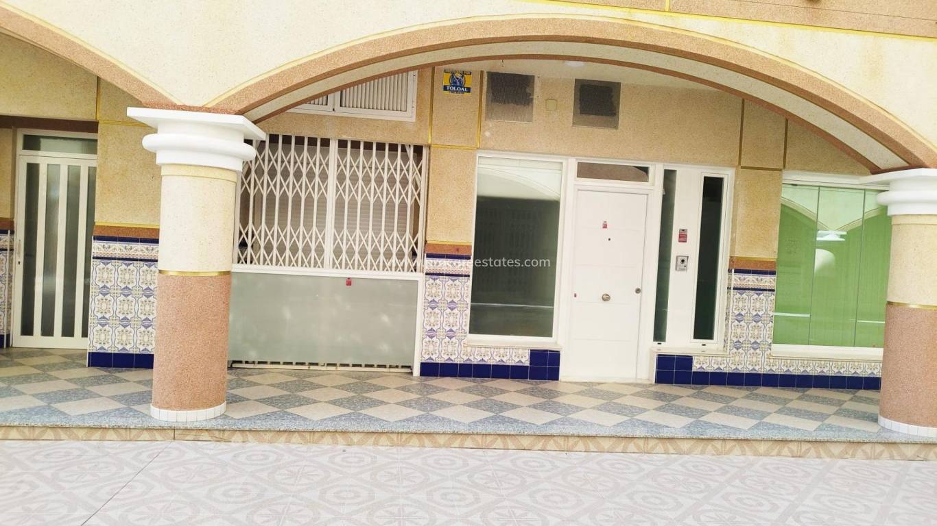 Verkoop - Appartement - Torrevieja - La Mata