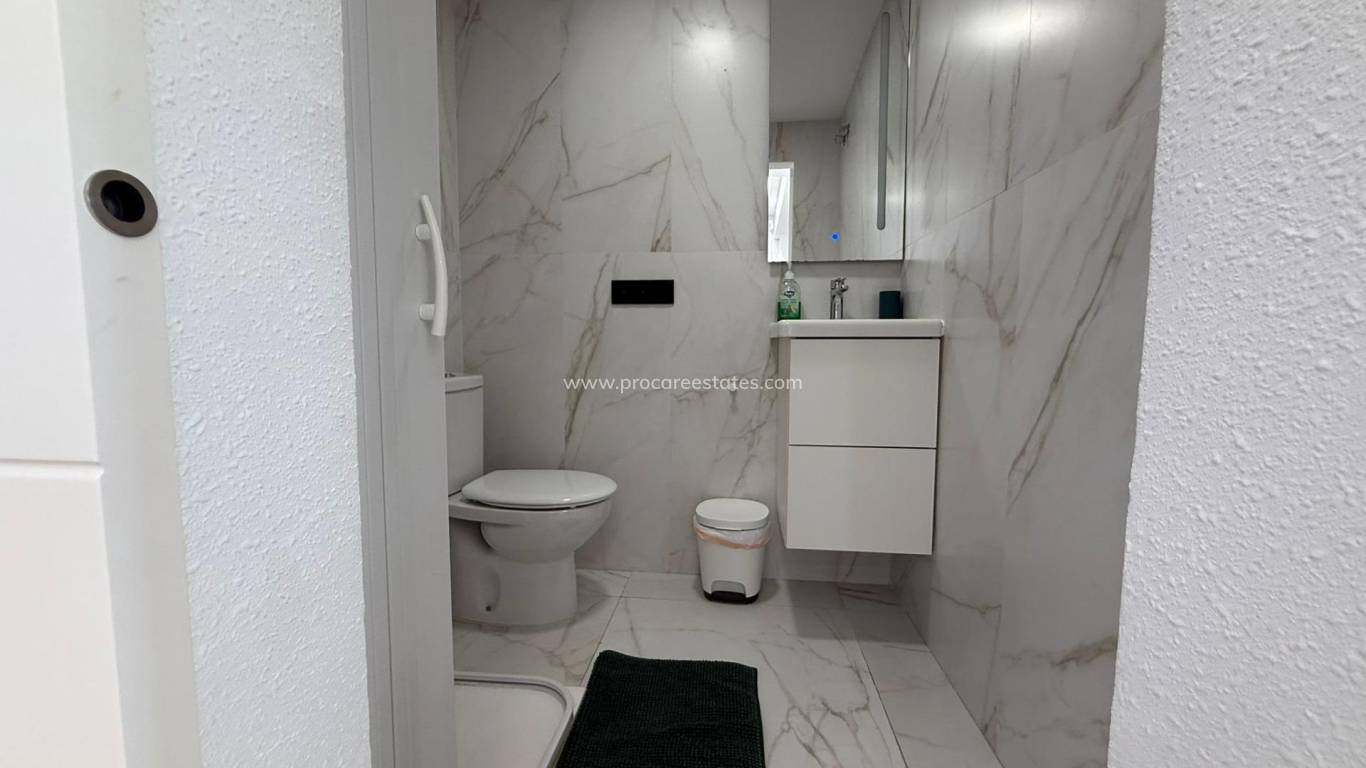 Verkoop - Appartement - Torrevieja - Miramar - Torre del Moro