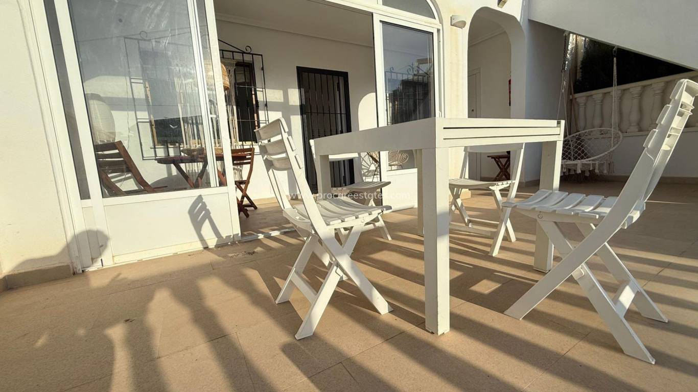 Verkoop - Appartement - Torrevieja - Miramar - Torre del Moro