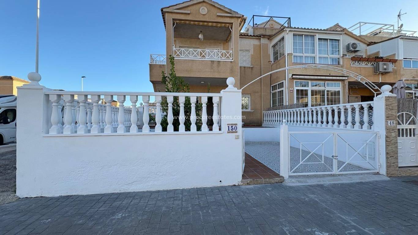 Verkoop - Appartement - Torrevieja - Paseo maritimo