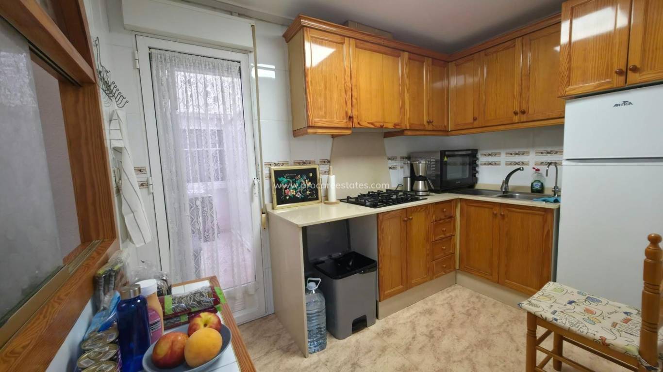 Verkoop - Appartement - Torrevieja - Paseo maritimo