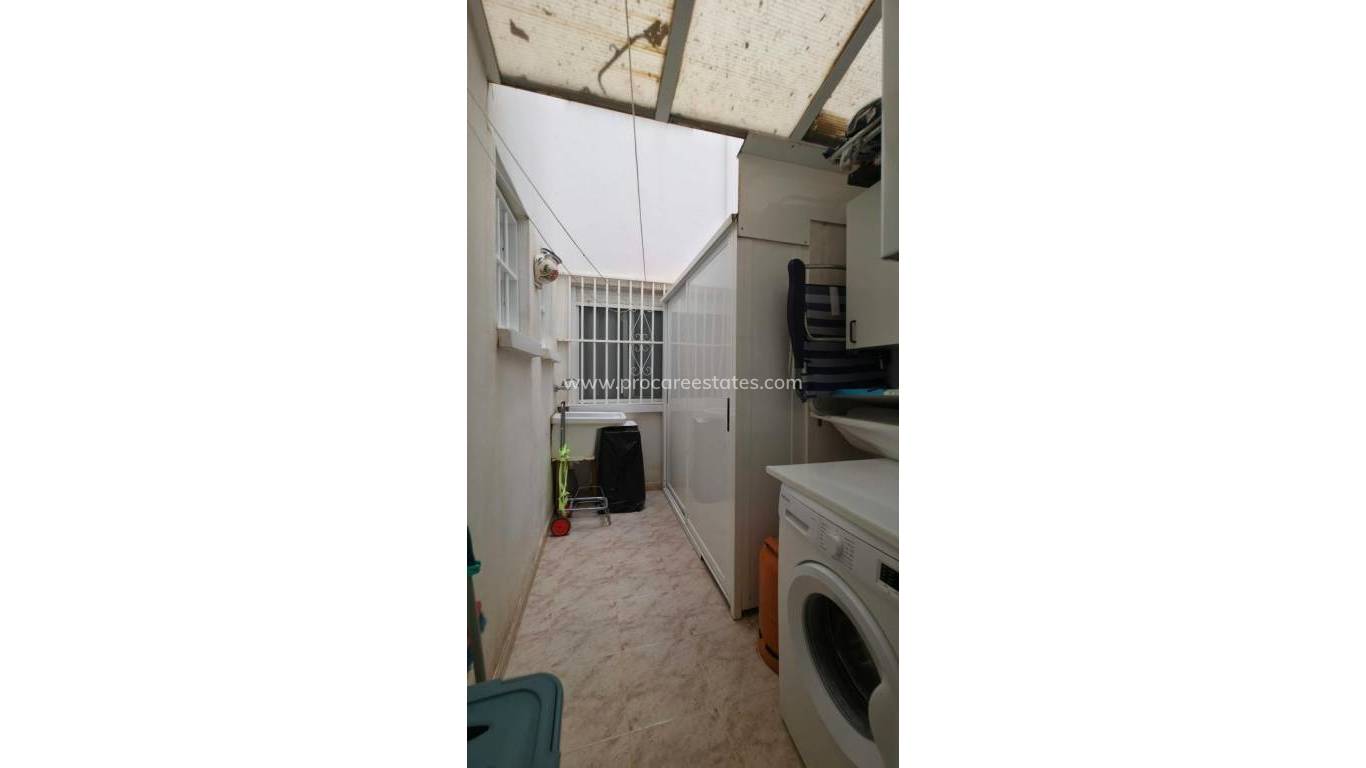 Verkoop - Appartement - Torrevieja - Paseo maritimo