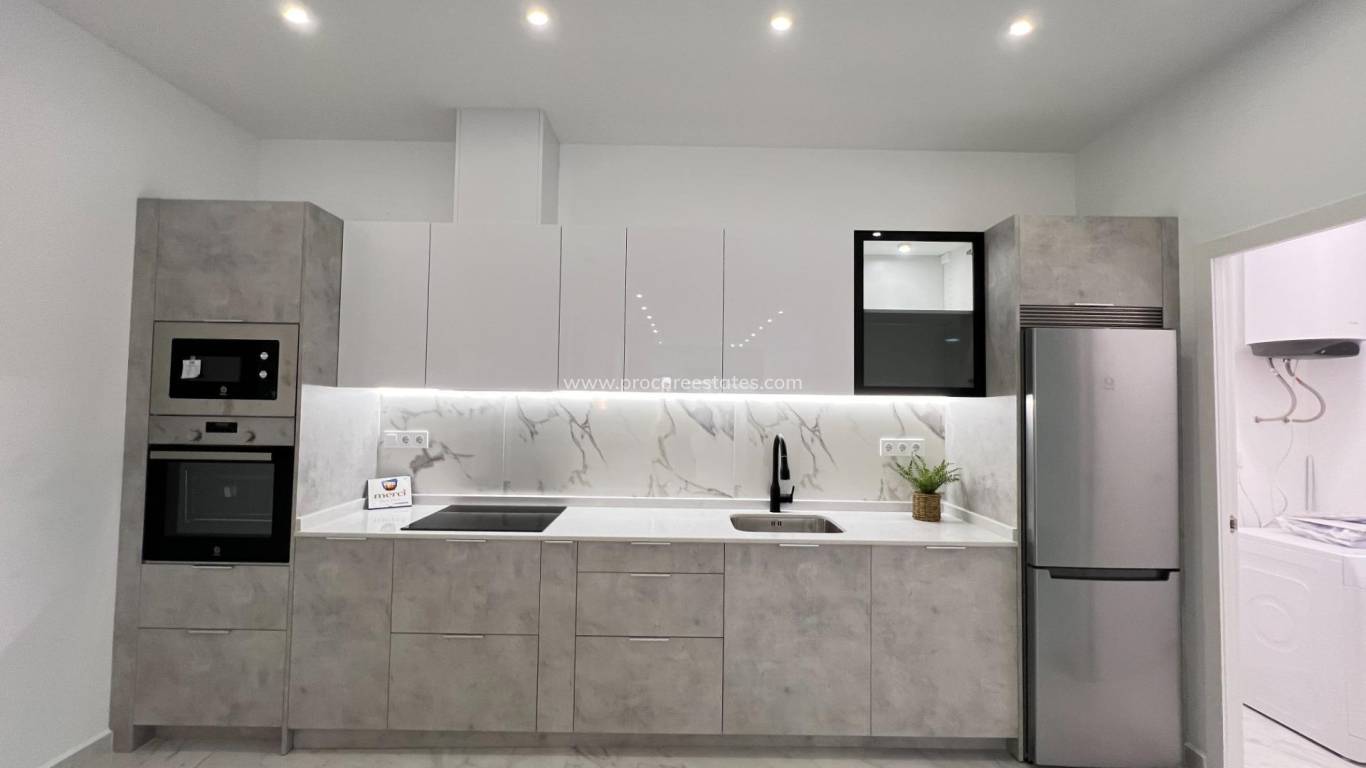 Verkoop - Appartement - Torrevieja - Playa Del Cura