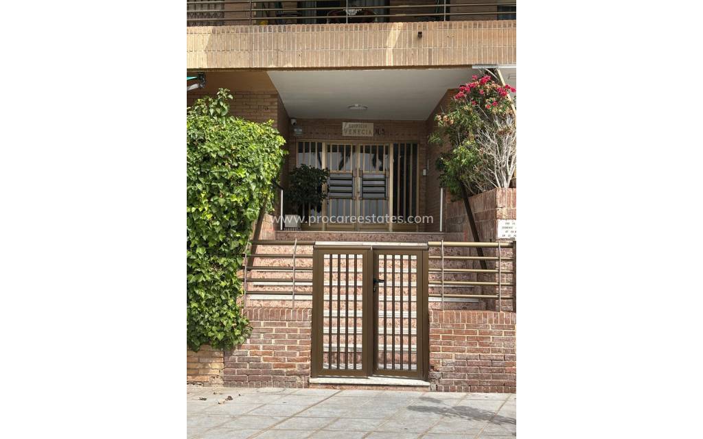 Verkoop - Appartement - Torrevieja - Playa Del Cura