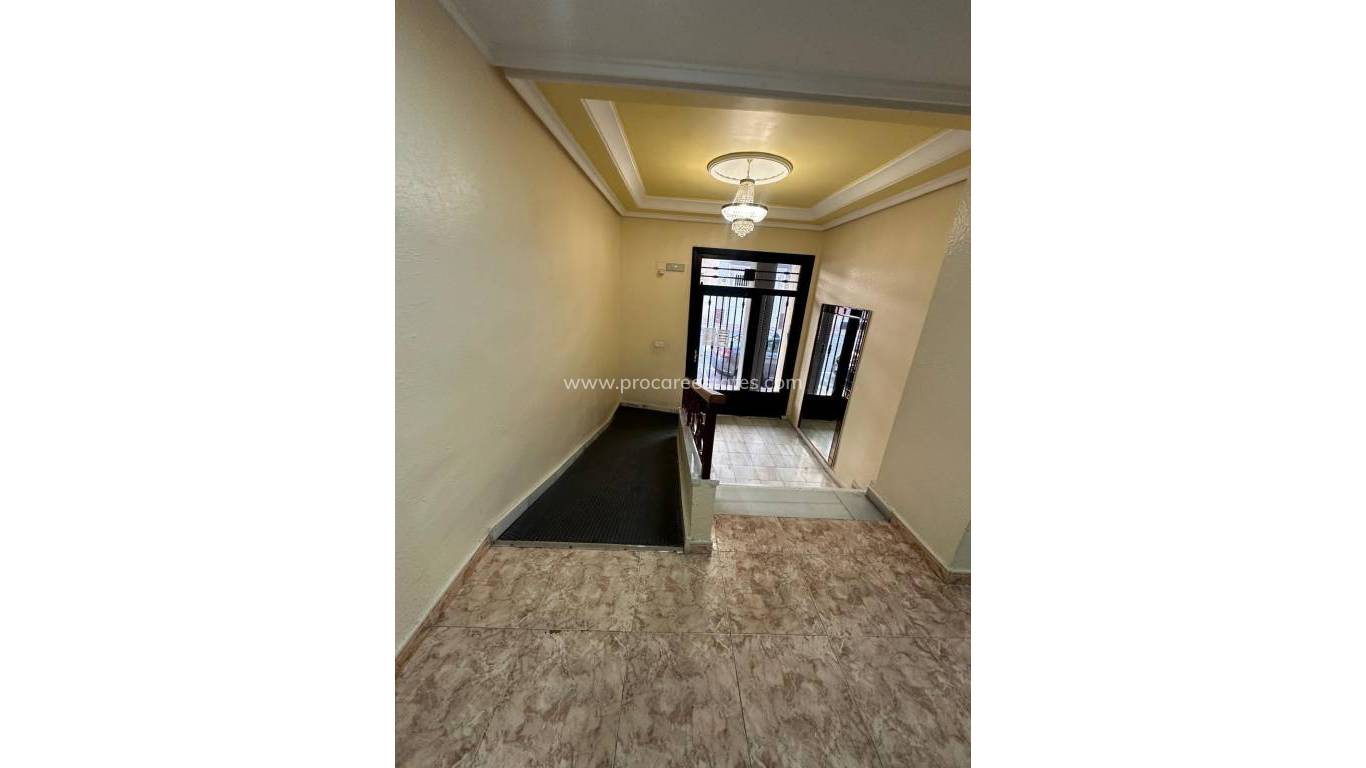 Verkoop - Appartement - Torrevieja - Playa Del Cura