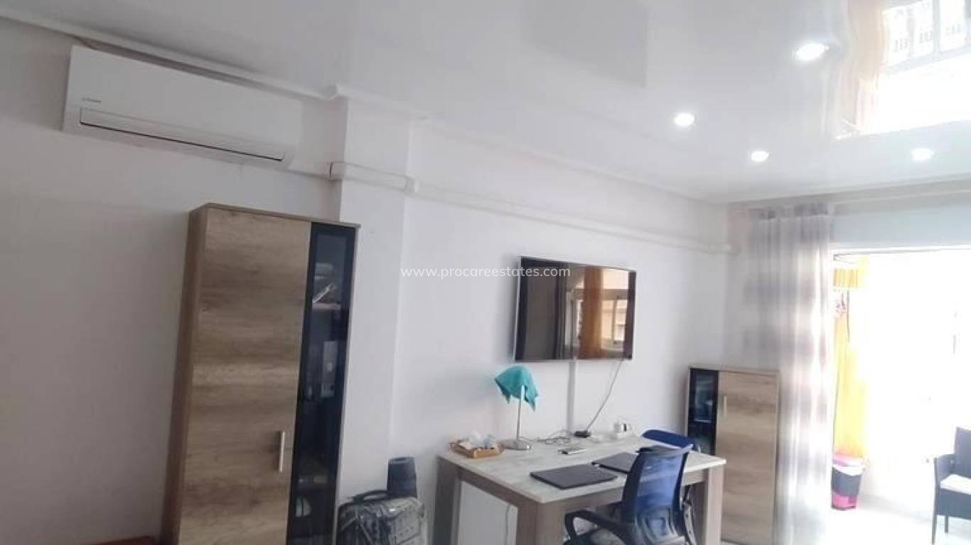 Verkoop - Appartement - Torrevieja - Playa Del Cura