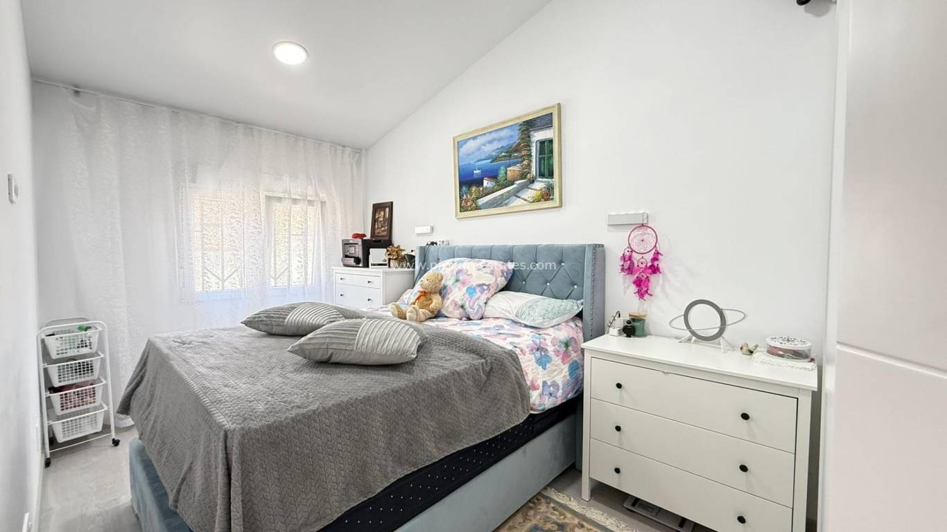 Verkoop - Appartement - Torrevieja - Playa Del Cura