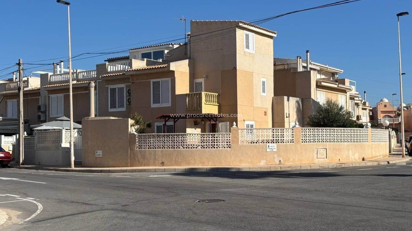 Verkoop - Appartement - Torrevieja - Playa Los Locos