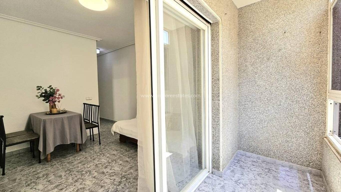 Verkoop - Appartement - Torrevieja - Playa Los Locos