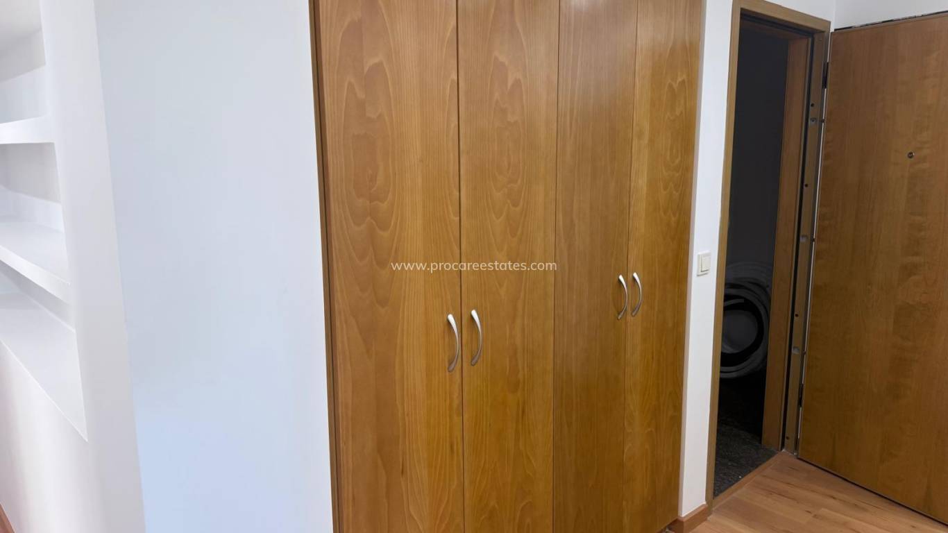 Verkoop - Appartement - Torrevieja - Puerto Deportivo