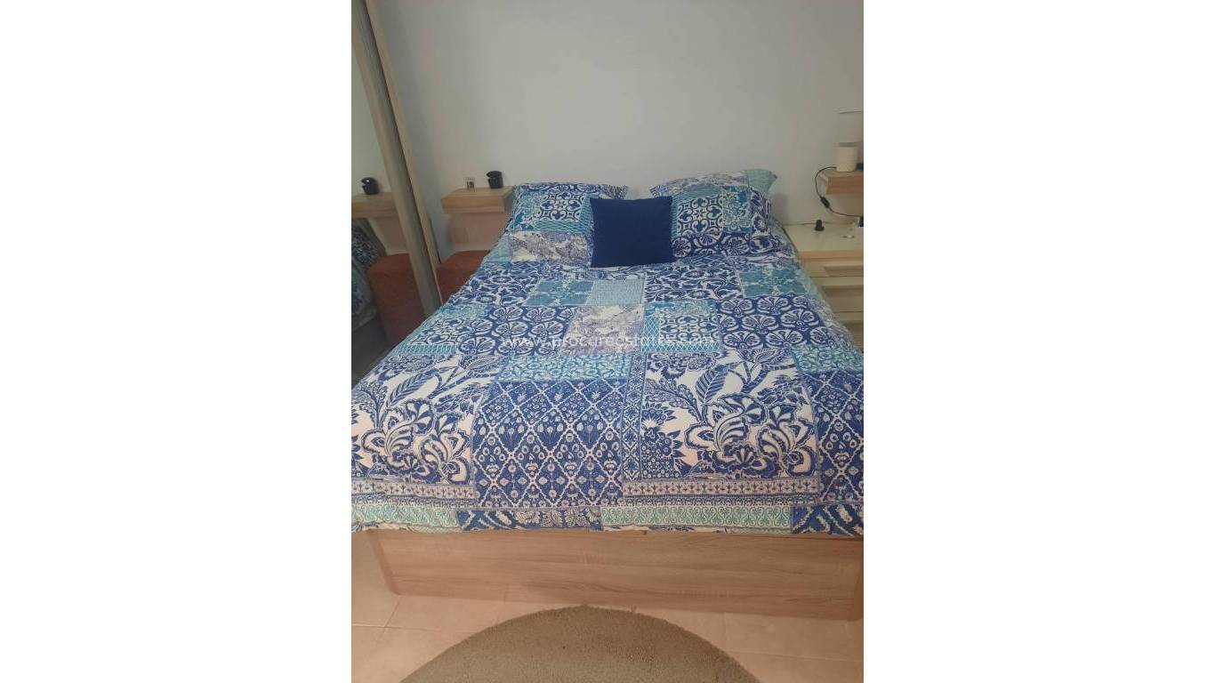 Verkoop - Appartement - Torrevieja - Torreta-Florida