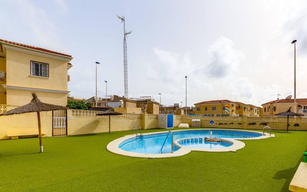 Verkoop - Appartement - Torrevieja - Torrevieja Center