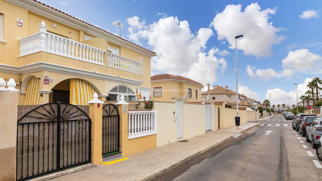 Verkoop - Appartement - Torrevieja - Torrevieja Center