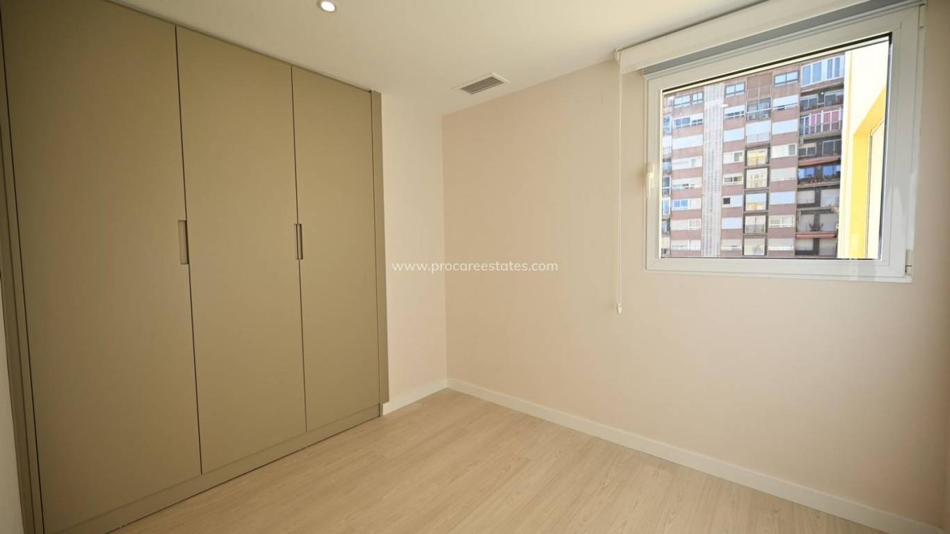 Verkoop - Appartement - Torrevieja - Torrevieja Center