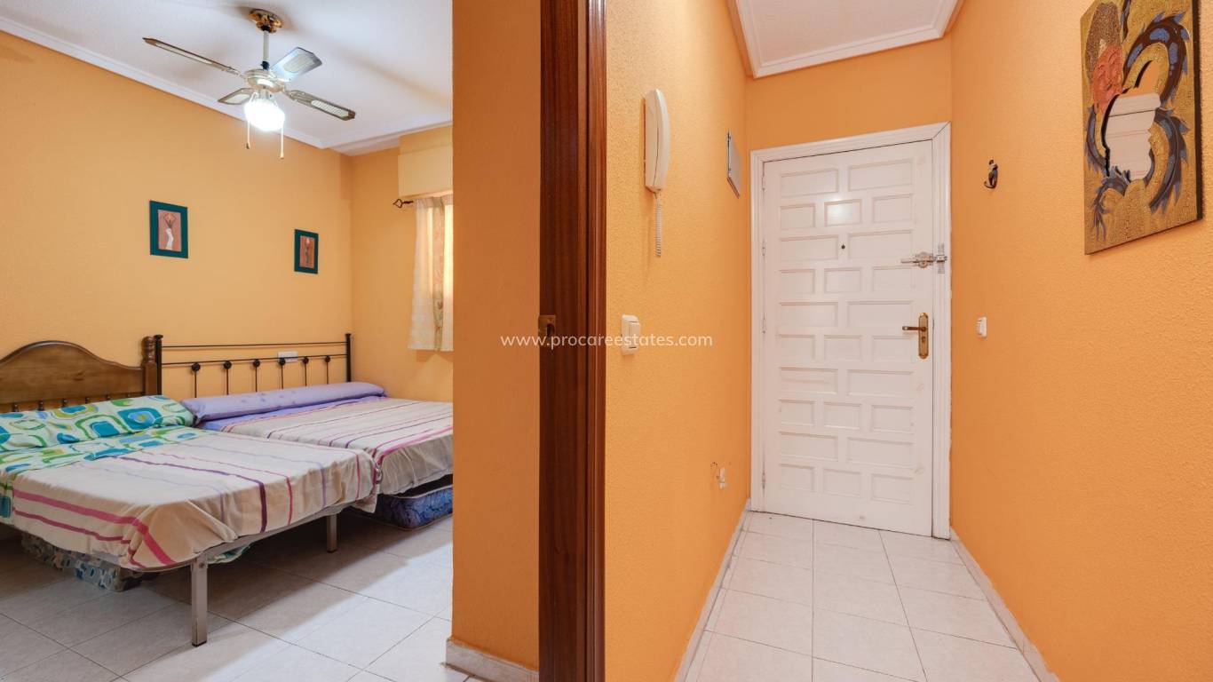 Verkoop - Appartement - Torrevieja - Torrevieja Center