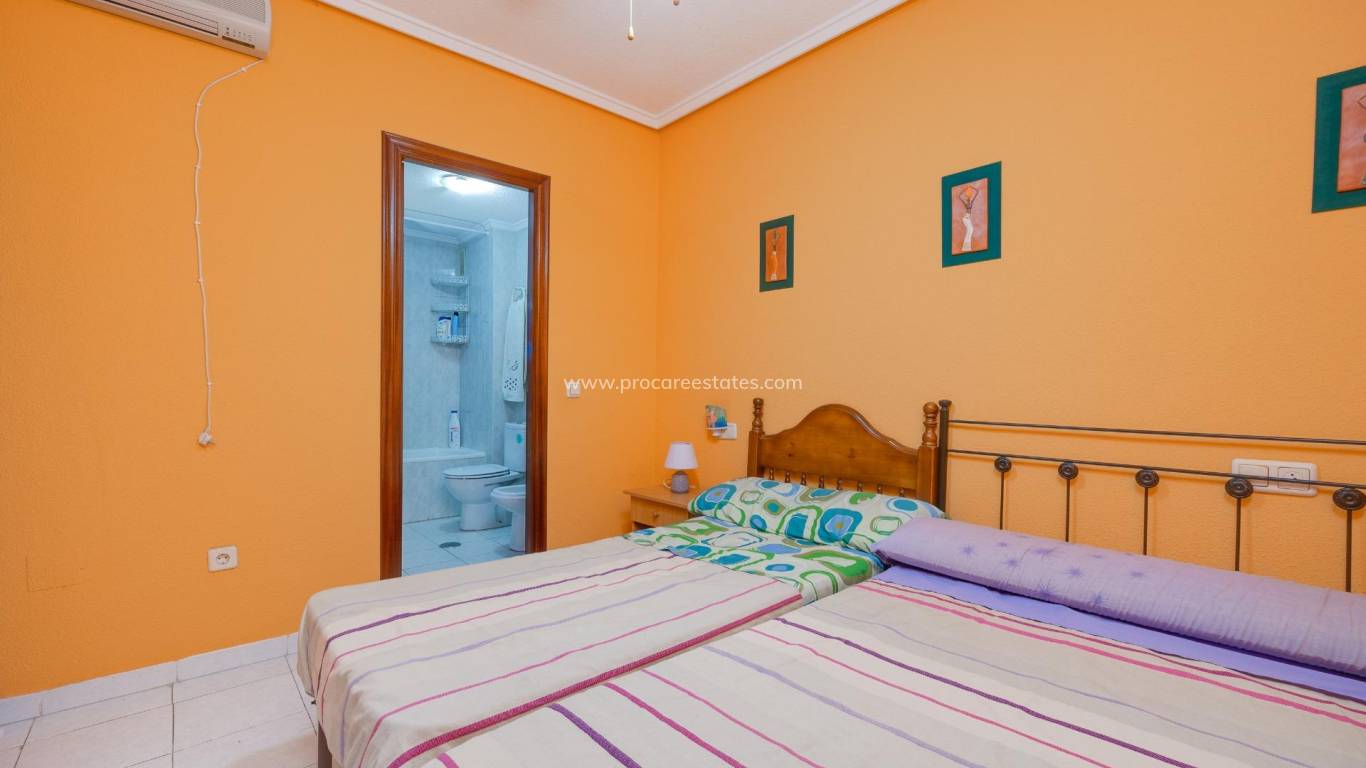 Verkoop - Appartement - Torrevieja - Torrevieja Center