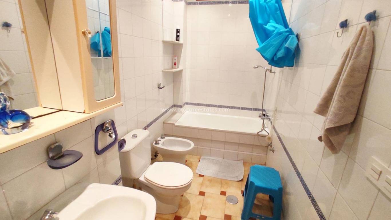 Verkoop - Appartement - Torrevieja - Torrevieja Center