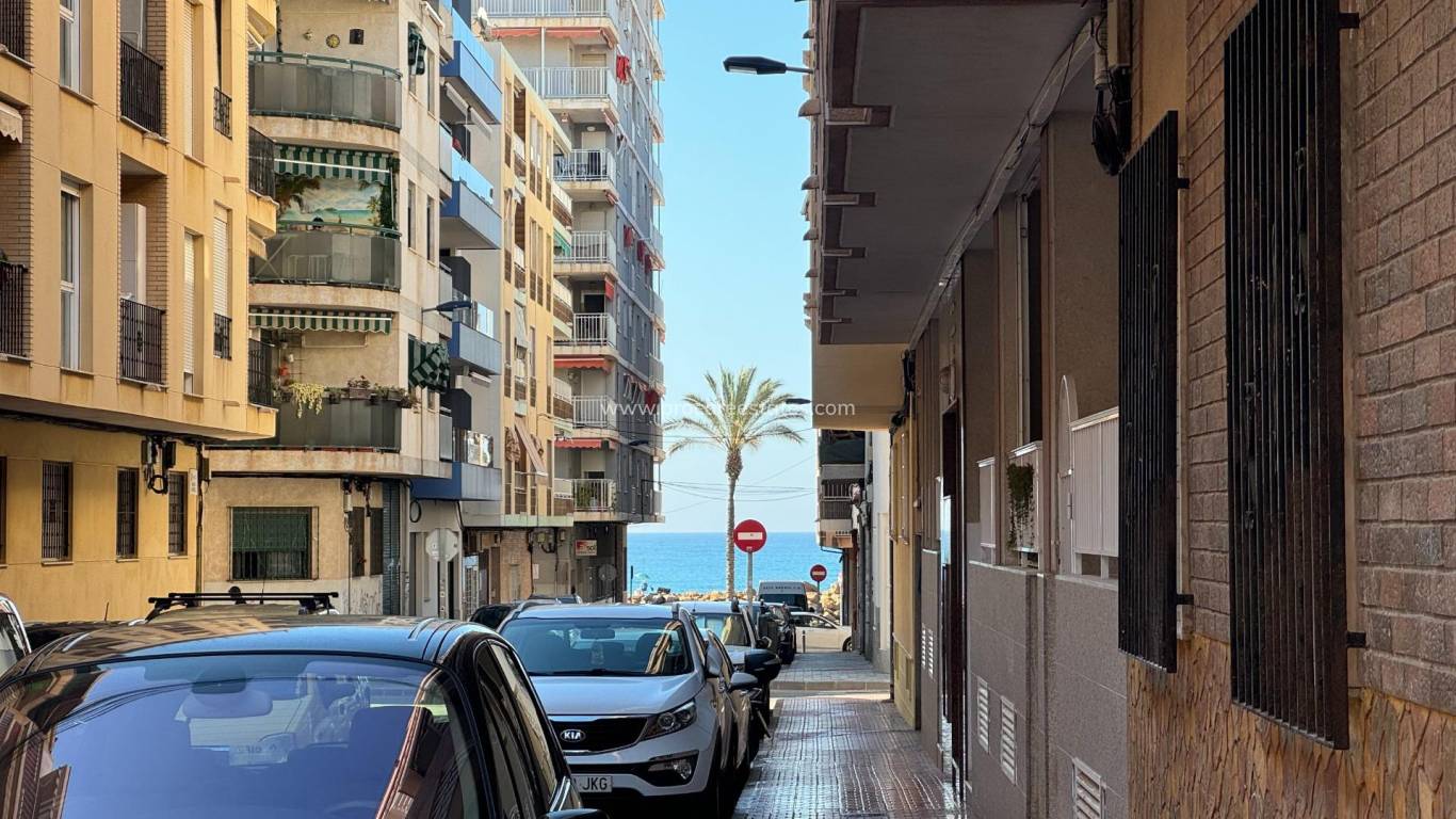 Verkoop - Appartement - Torrevieja - Torrevieja Center