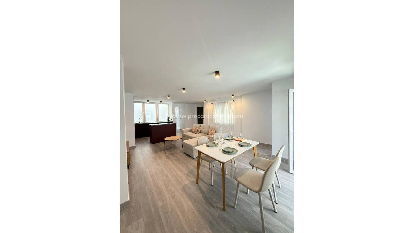 Verkoop - Appartement - Torrevieja - Torrevieja Center