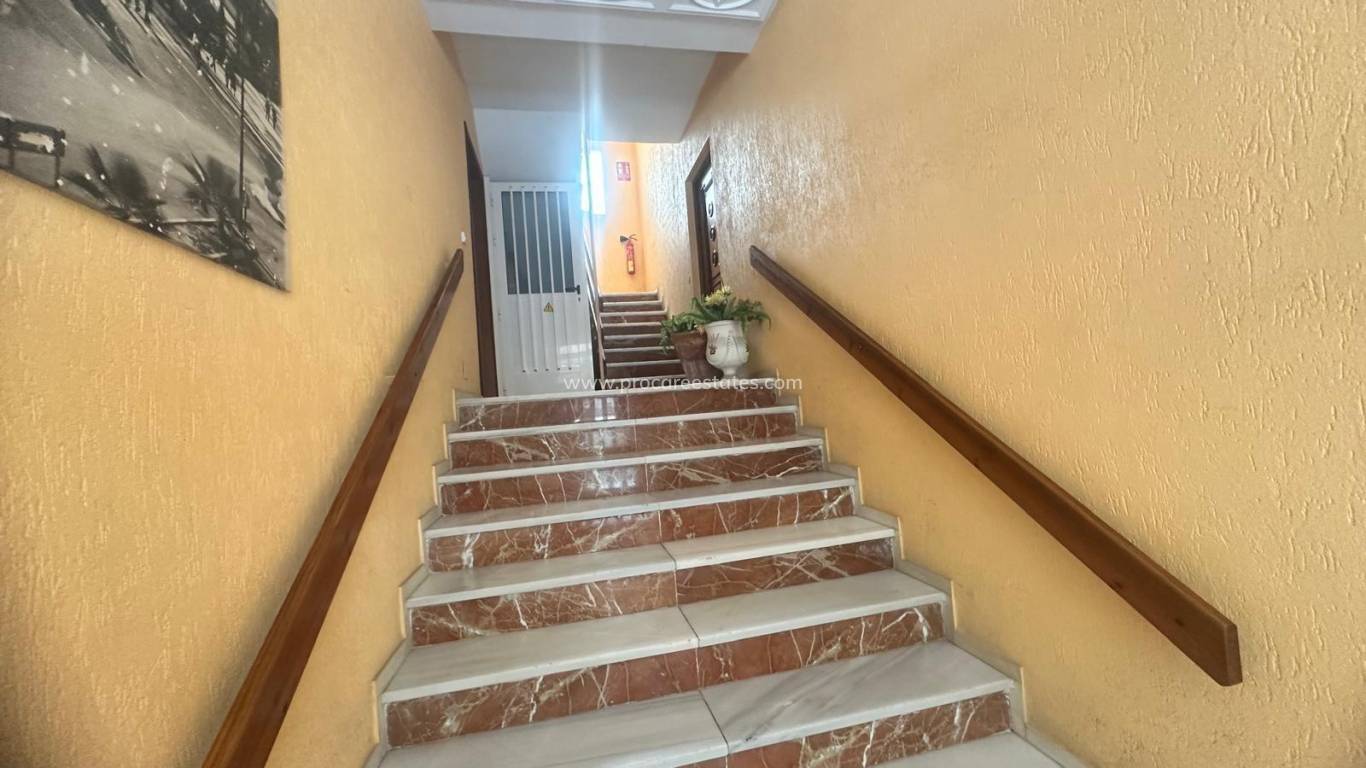 Verkoop - Appartement - Torrevieja - Torrevieja Center