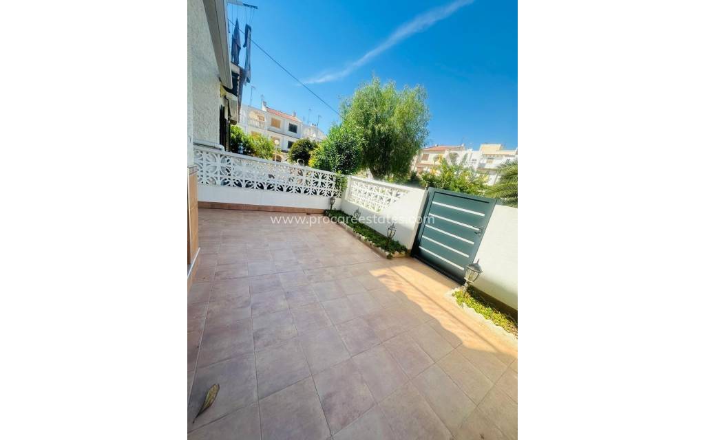 Verkoop - Appartement - Torrevieja - Torrevieja Center