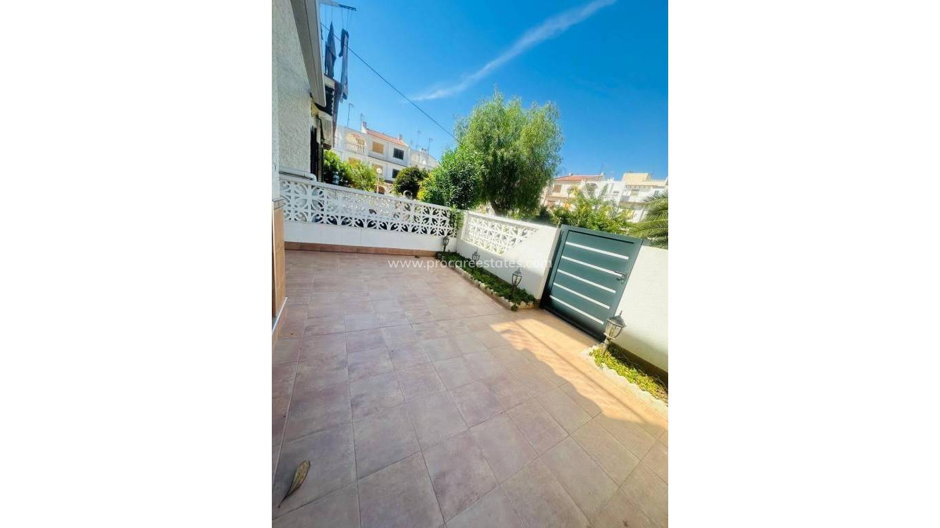 Verkoop - Appartement - Torrevieja - Torrevieja Center