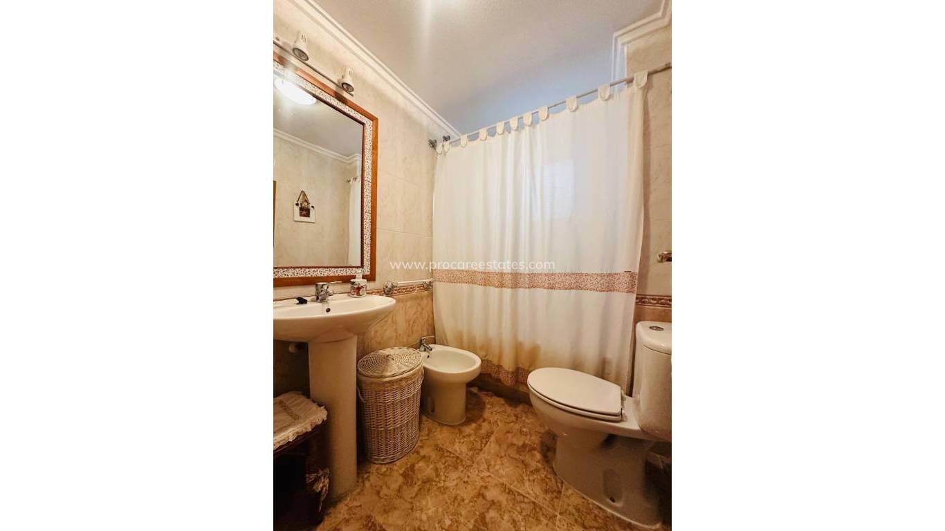 Verkoop - Appartement - Torrevieja - Torrevieja Center