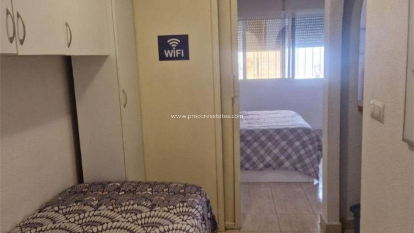 Verkoop - Appartement - Torrevieja - Torrevieja Center