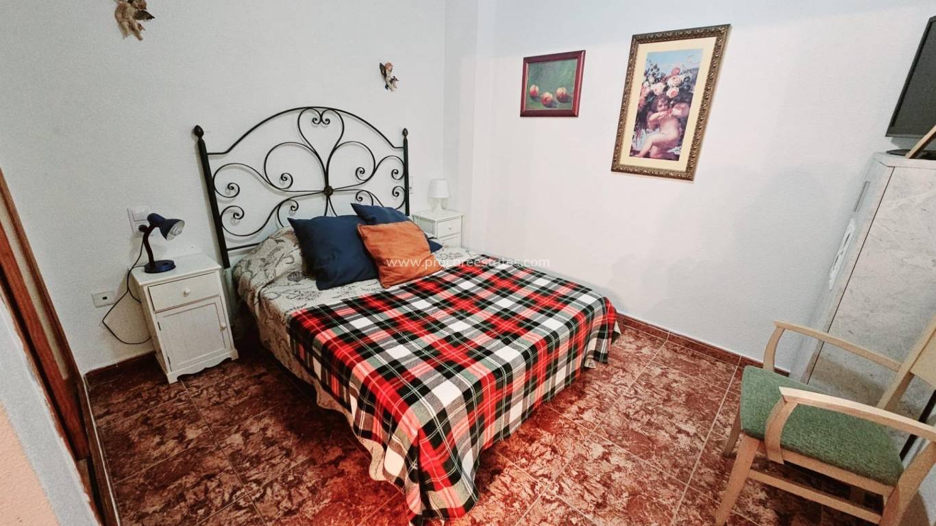 Verkoop - Appartement - Torrevieja - Torrevieja Center