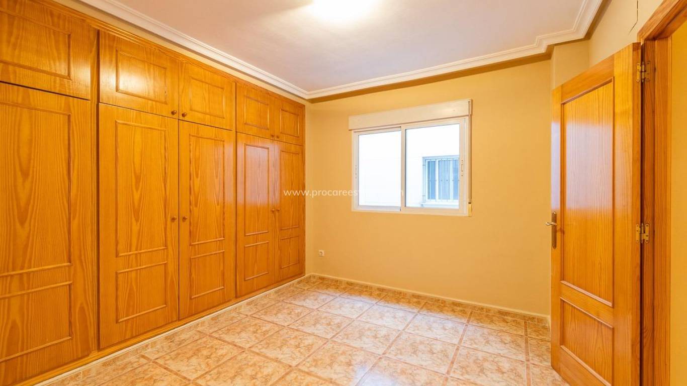 Verkoop - Appartement - Torrevieja - Torrevieja Center