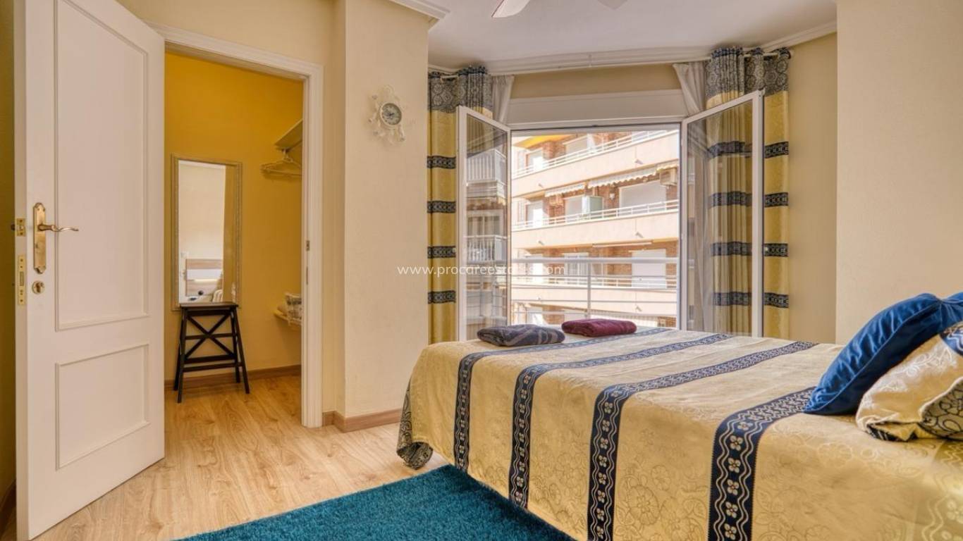 Verkoop - Appartement - Torrevieja - Torrevieja Center