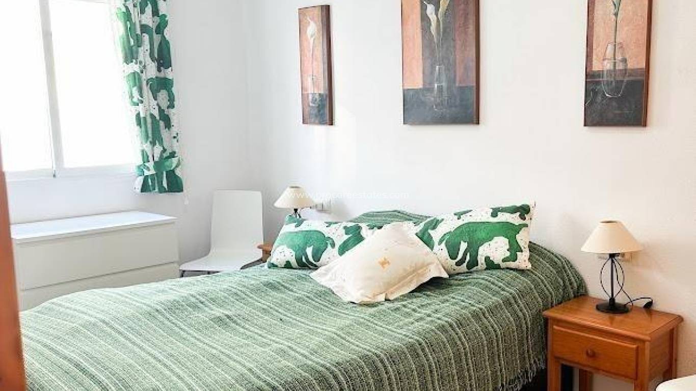 Verkoop - Appartement - Torrevieja - Torrevieja Center