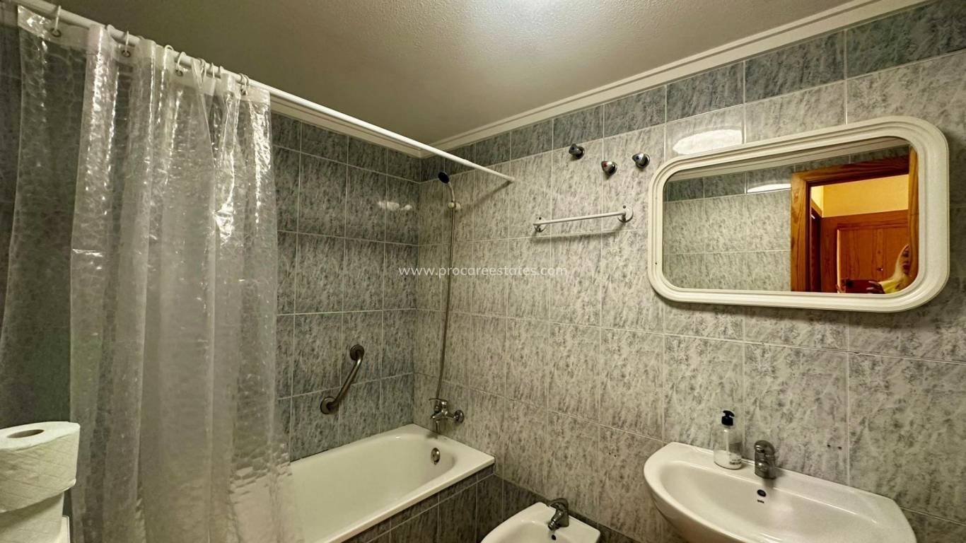 Verkoop - Appartement - Torrevieja - Torrevieja Center