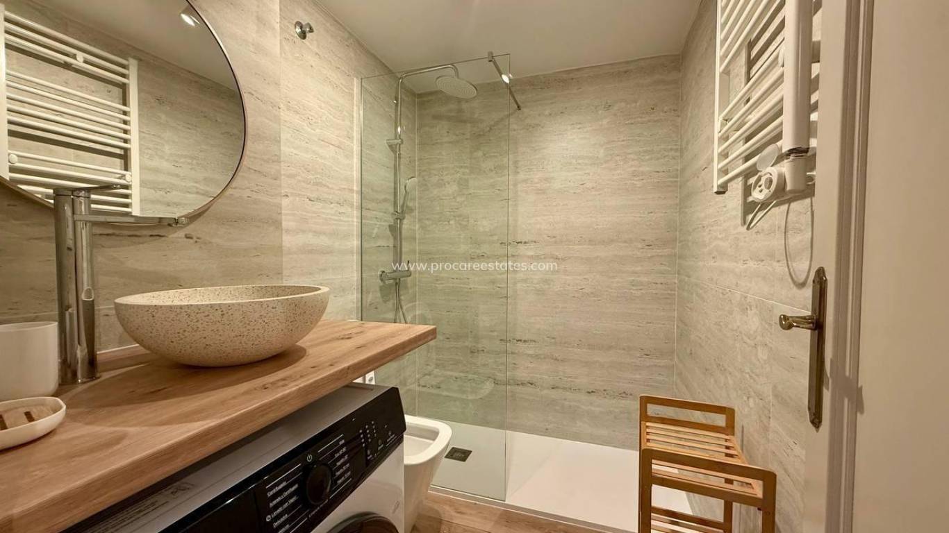 Verkoop - Appartement - Torrevieja - Torrevieja Center